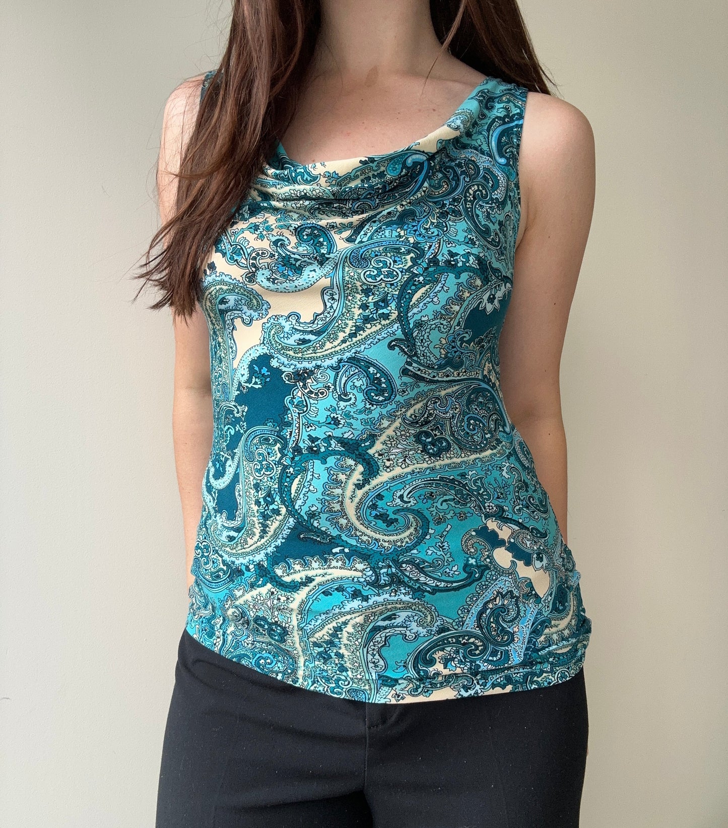Blå paisley topp