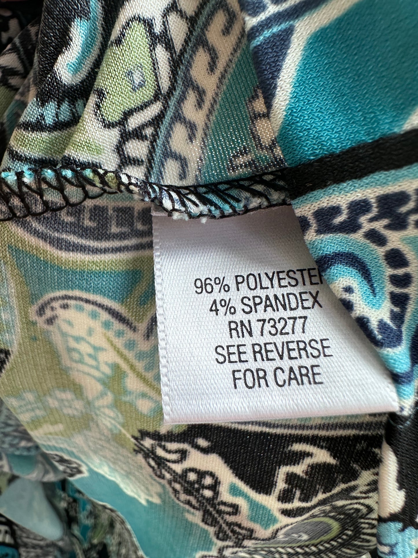 APT.9 - paisley topp