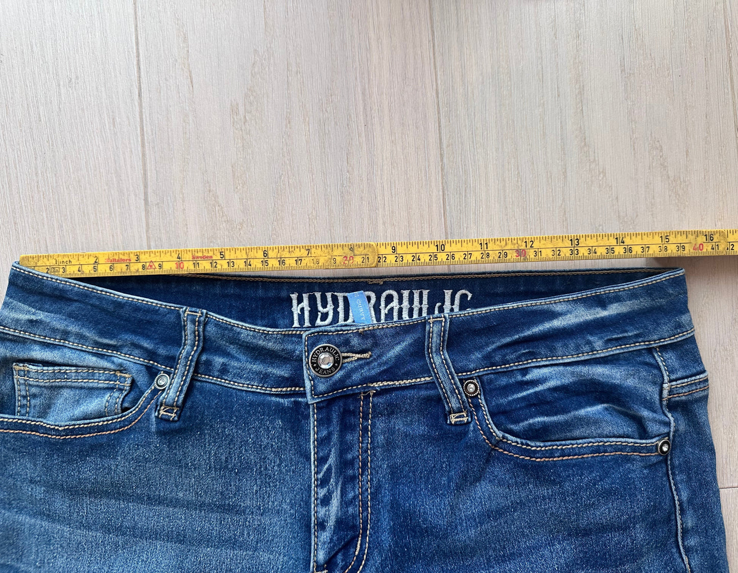 Hydraulic - jeans
