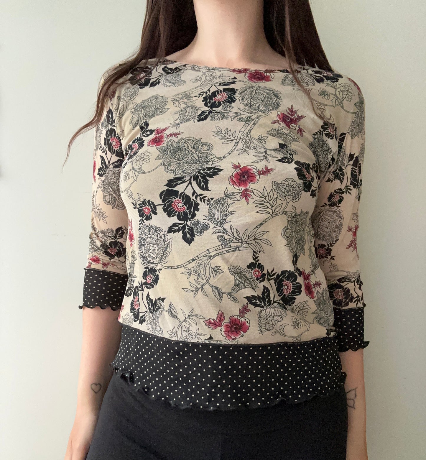 Mesh topp m/ polkadot og blomster