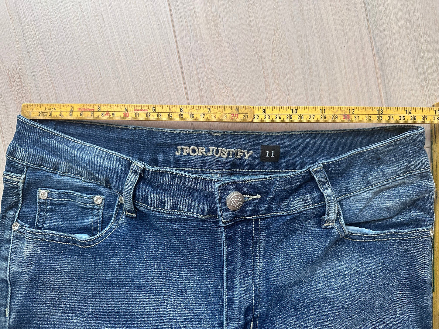 J FOR JUSTIFY - jeans