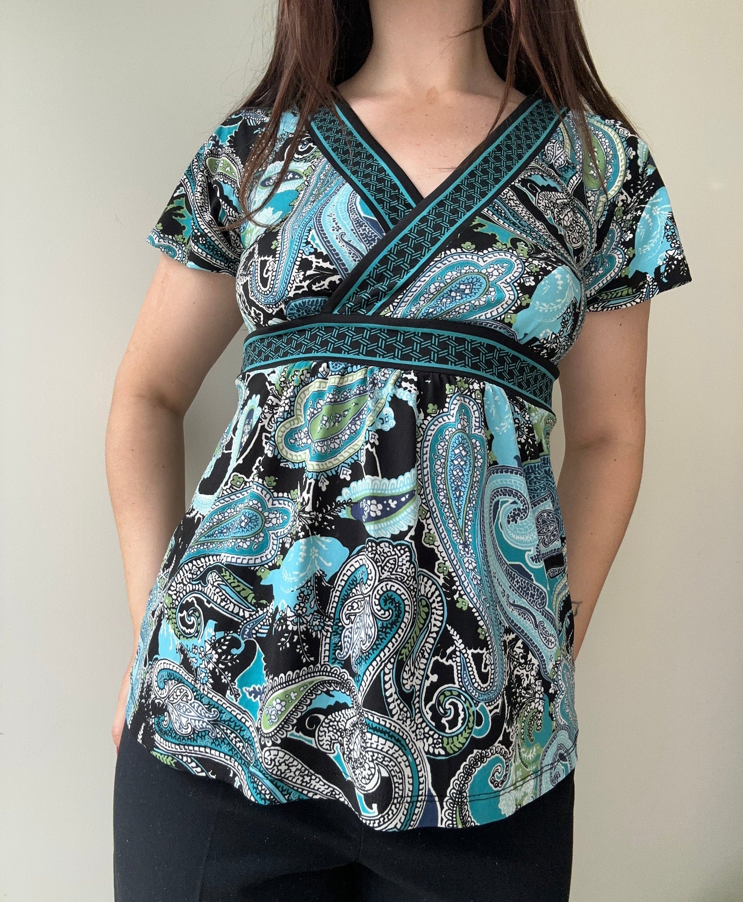 APT.9 - paisley topp